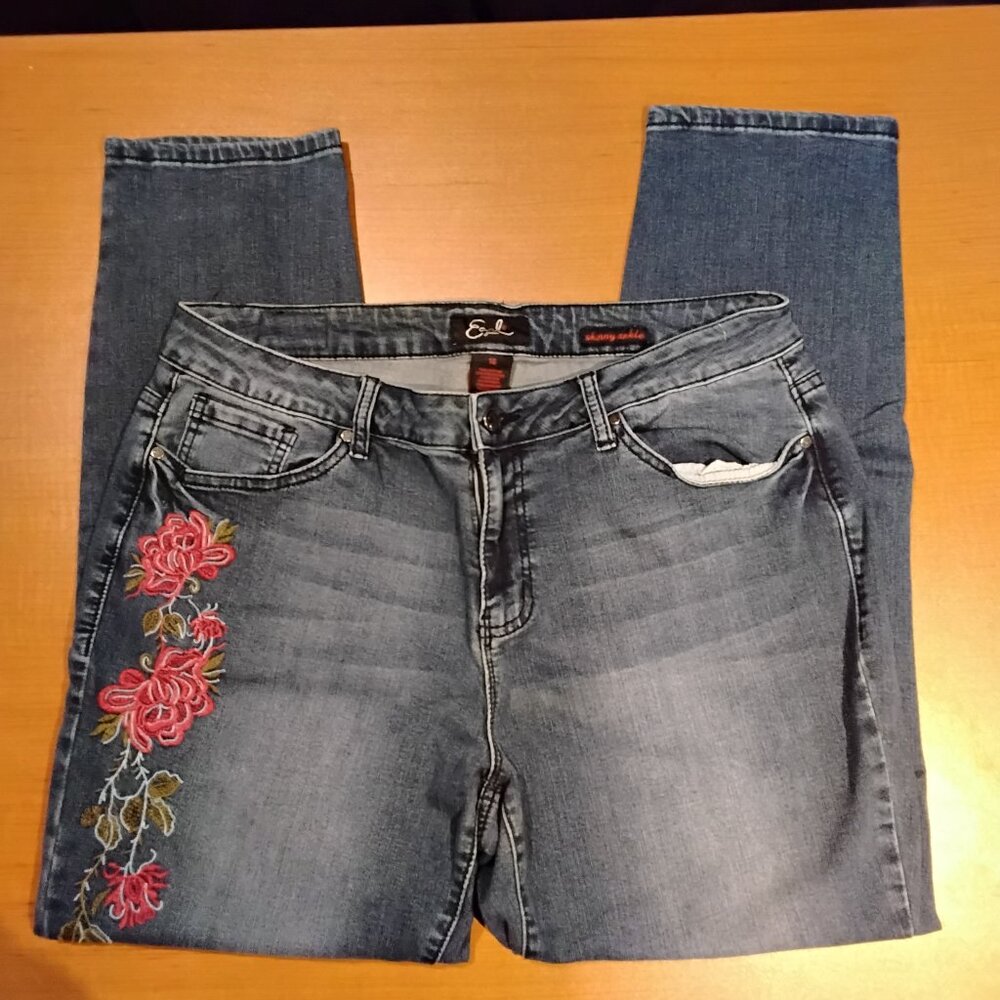 Earl Jean Women's Skinny Jean Size 16  #122